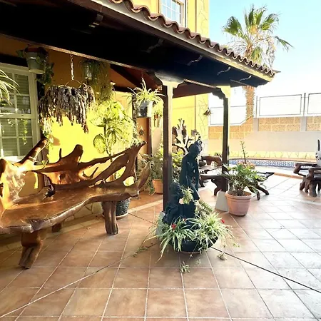 Lujo Y Relax In Adeje By Deihu Experiences